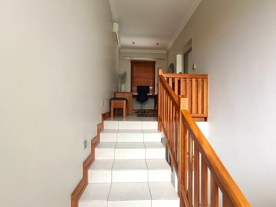 To Let 3 Bedroom Property for Rent in Meer En See KwaZulu-Natal