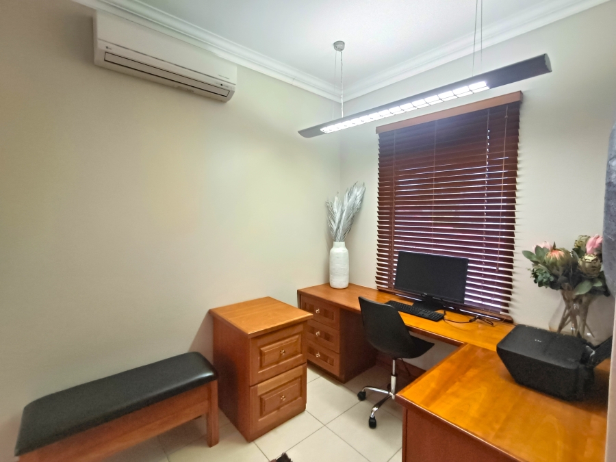 To Let 3 Bedroom Property for Rent in Meer En See KwaZulu-Natal