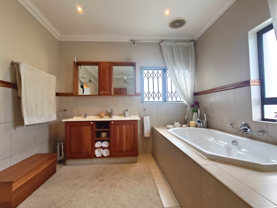 To Let 3 Bedroom Property for Rent in Meer En See KwaZulu-Natal