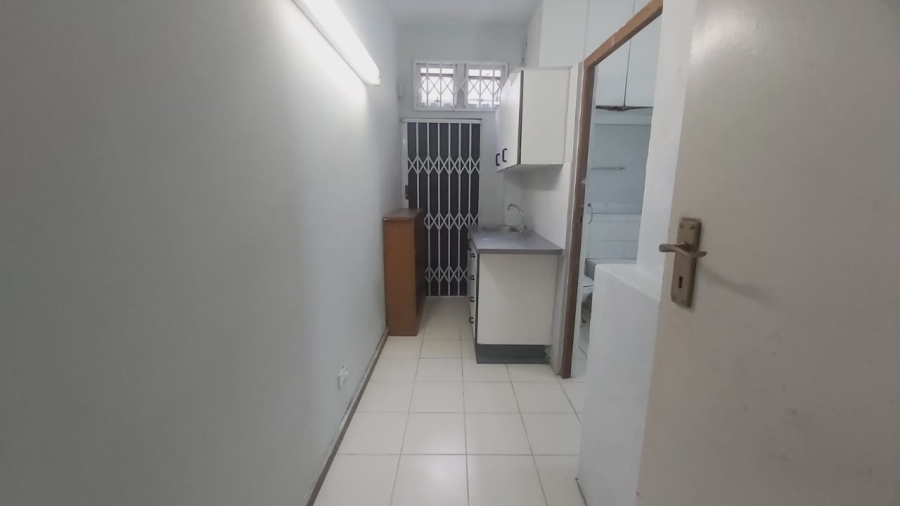 5 Bedroom Property for Sale in Bluff KwaZulu-Natal