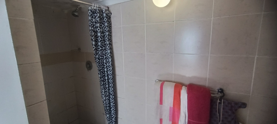 1 Bedroom Property for Sale in Bluff KwaZulu-Natal