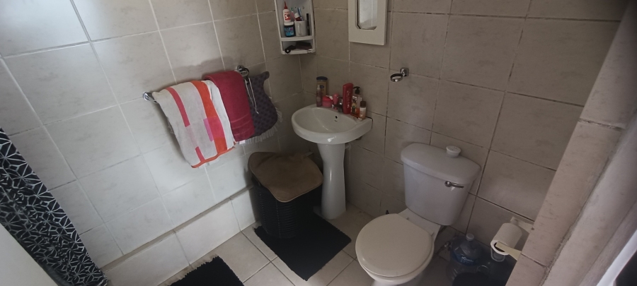 1 Bedroom Property for Sale in Bluff KwaZulu-Natal