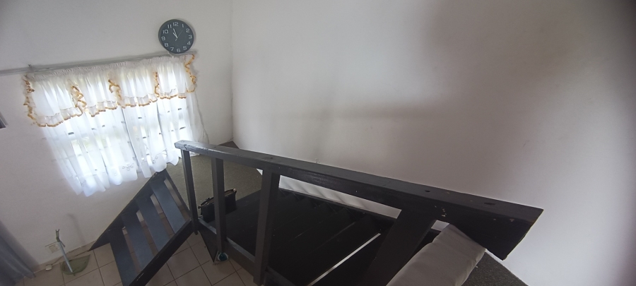 1 Bedroom Property for Sale in Bluff KwaZulu-Natal