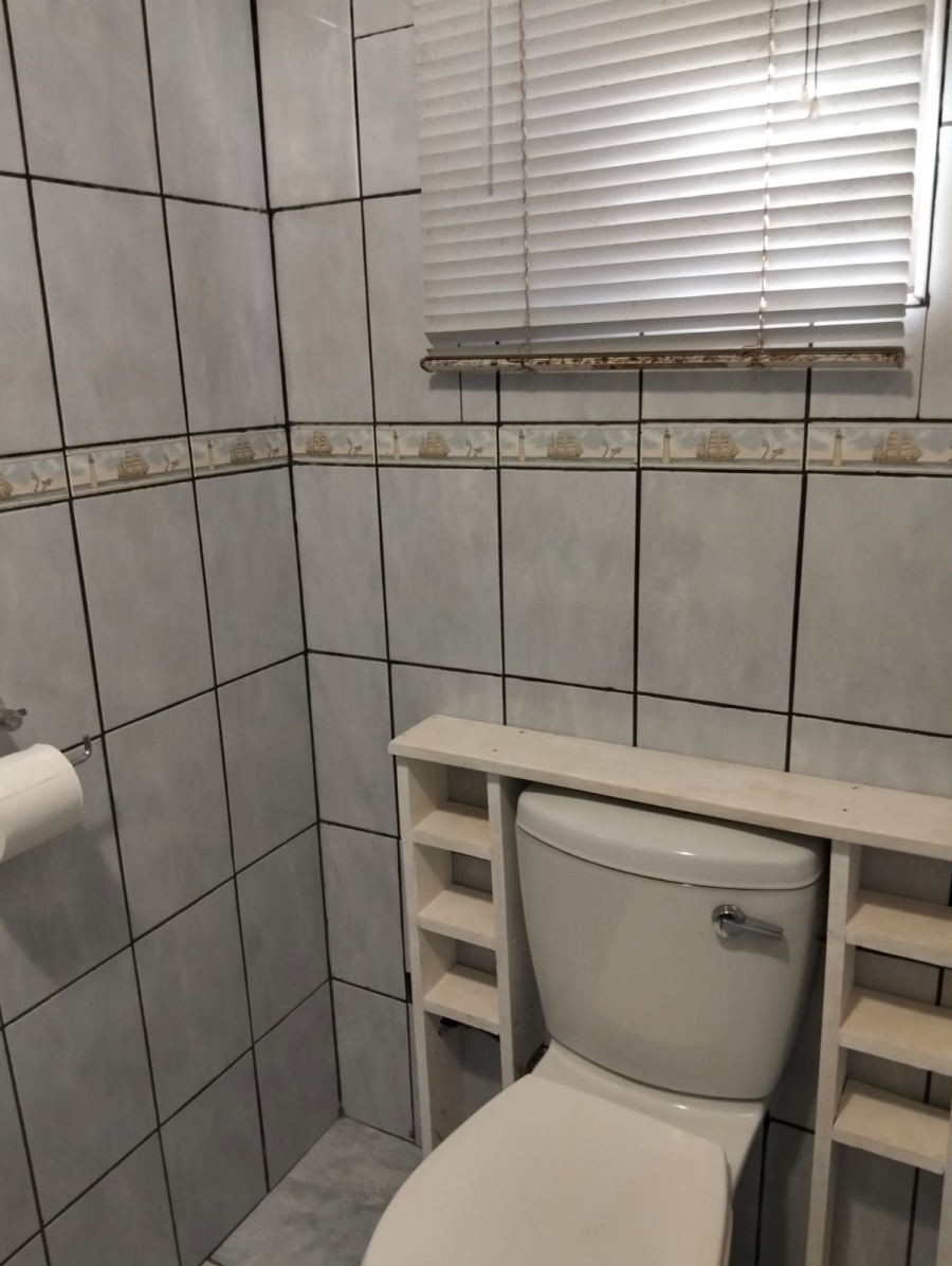 3 Bedroom Property for Sale in Sea Park KwaZulu-Natal