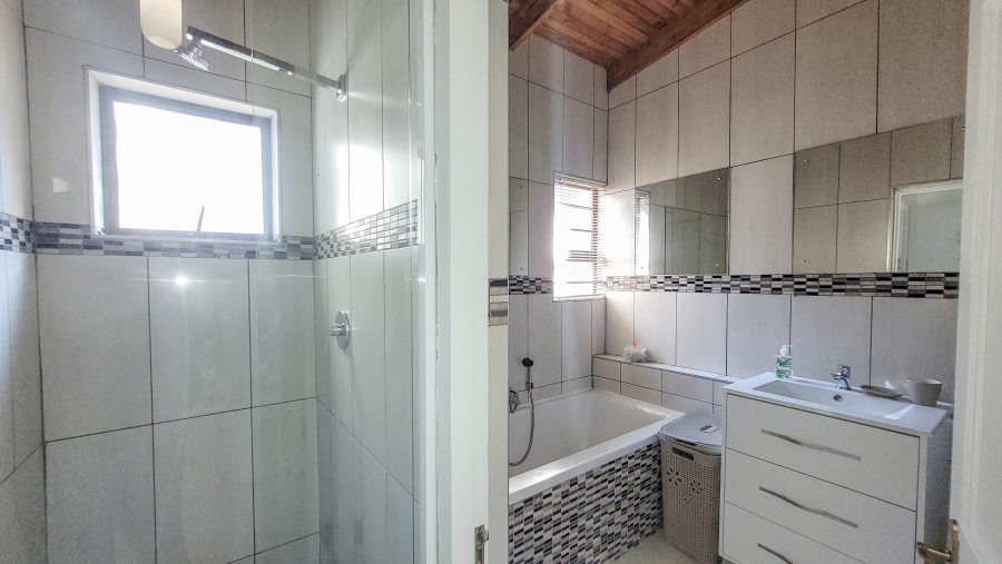 4 Bedroom Property for Sale in Zinkwazi Beach KwaZulu-Natal