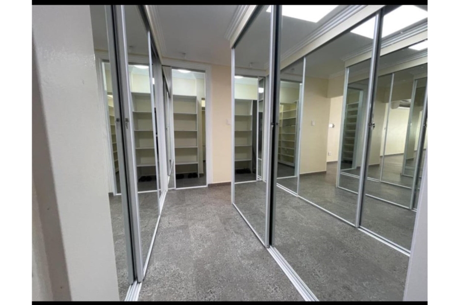 5 Bedroom Property for Sale in Westville Central KwaZulu-Natal