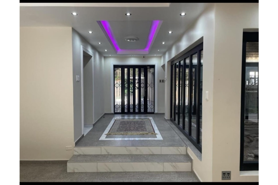 5 Bedroom Property for Sale in Westville Central KwaZulu-Natal