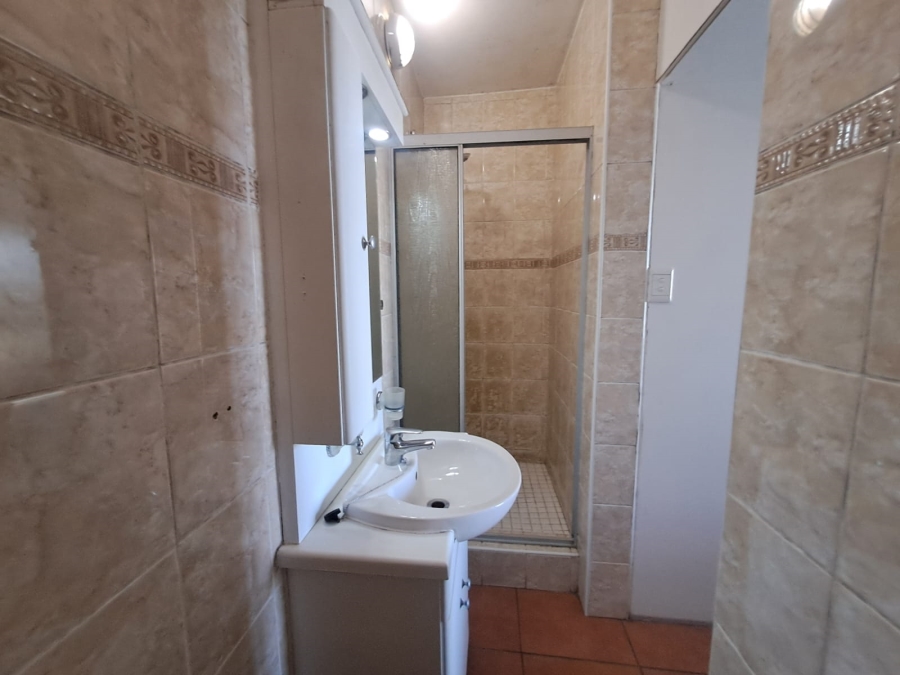 2 Bedroom Property for Sale in Lawrence Rocks KwaZulu-Natal