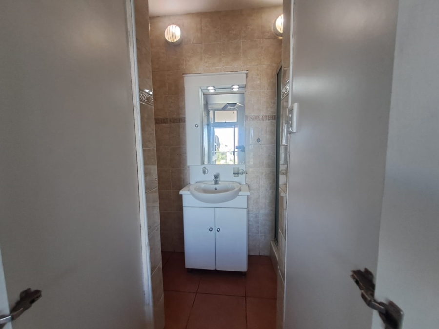 2 Bedroom Property for Sale in Lawrence Rocks KwaZulu-Natal
