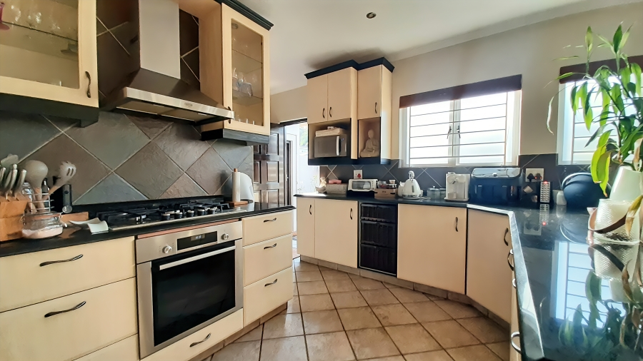 3 Bedroom Property for Sale in Seaward Estate KwaZulu-Natal