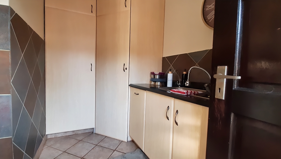 3 Bedroom Property for Sale in Seaward Estate KwaZulu-Natal