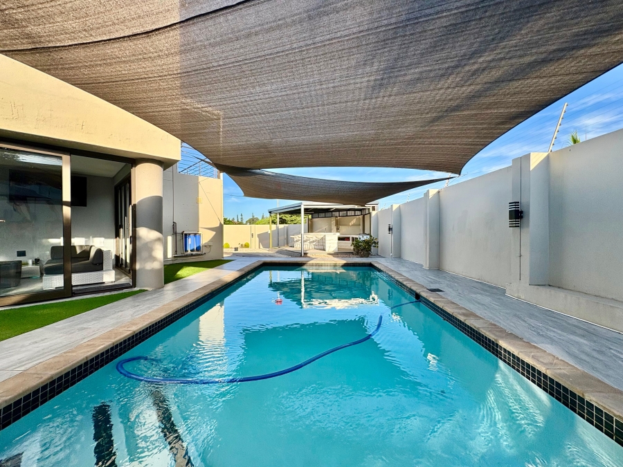 5 Bedroom Property for Sale in Sheffield Beach KwaZulu-Natal