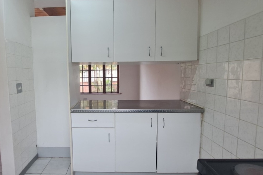 1 Bedroom Property for Sale in Meer En See KwaZulu-Natal