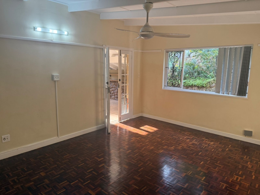 To Let 2 Bedroom Property for Rent in Windermere KwaZulu-Natal