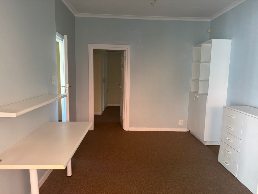 To Let 2 Bedroom Property for Rent in Windermere KwaZulu-Natal