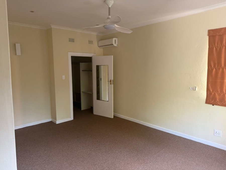 To Let 2 Bedroom Property for Rent in Windermere KwaZulu-Natal