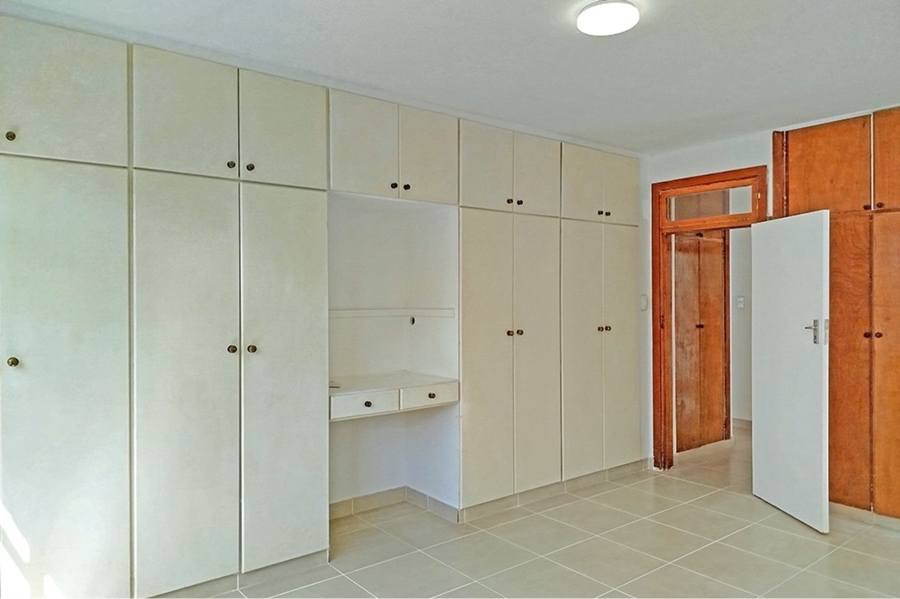 To Let 2 Bedroom Property for Rent in Windermere KwaZulu-Natal