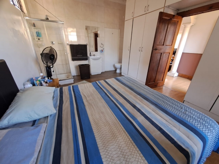 3 Bedroom Property for Sale in Glenwood KwaZulu-Natal