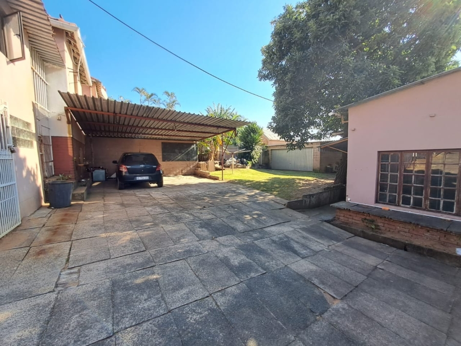 3 Bedroom Property for Sale in Glenwood KwaZulu-Natal