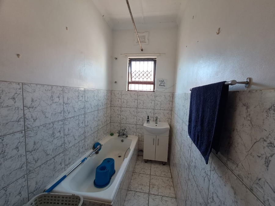 3 Bedroom Property for Sale in Glenwood KwaZulu-Natal