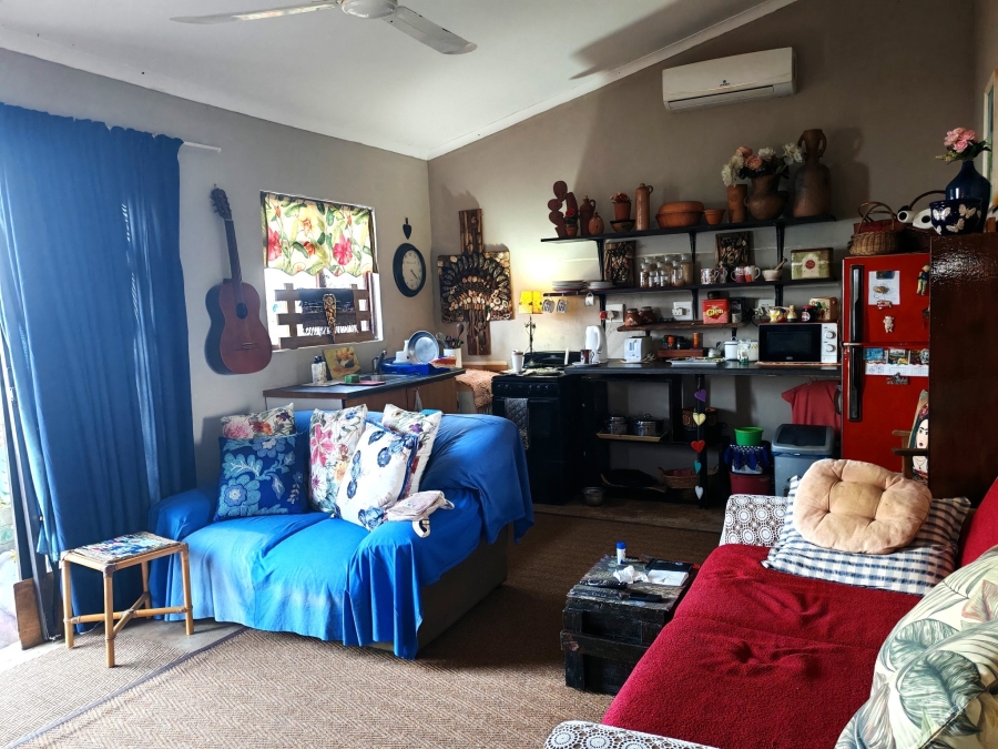 5 Bedroom Property for Sale in Brighton Beach KwaZulu-Natal