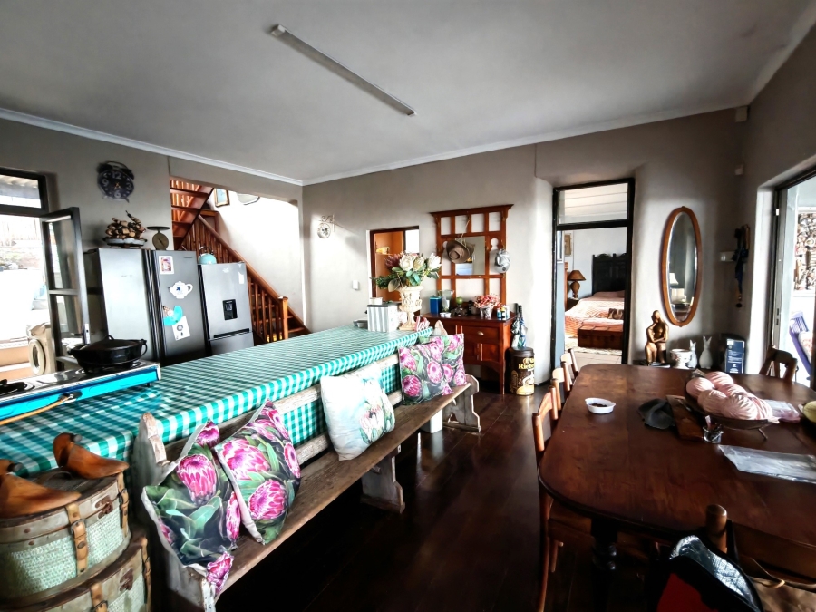 5 Bedroom Property for Sale in Brighton Beach KwaZulu-Natal