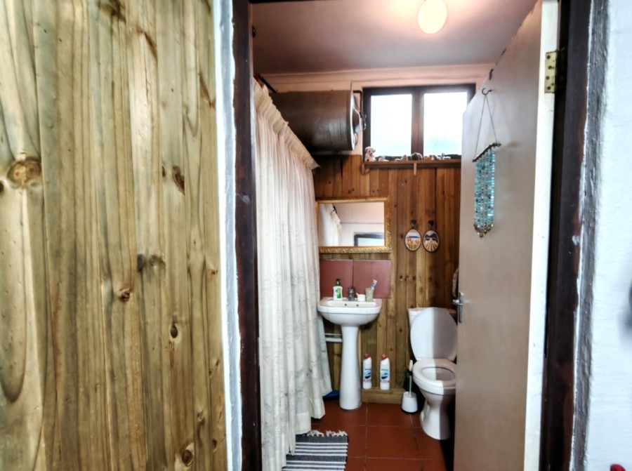 5 Bedroom Property for Sale in Brighton Beach KwaZulu-Natal