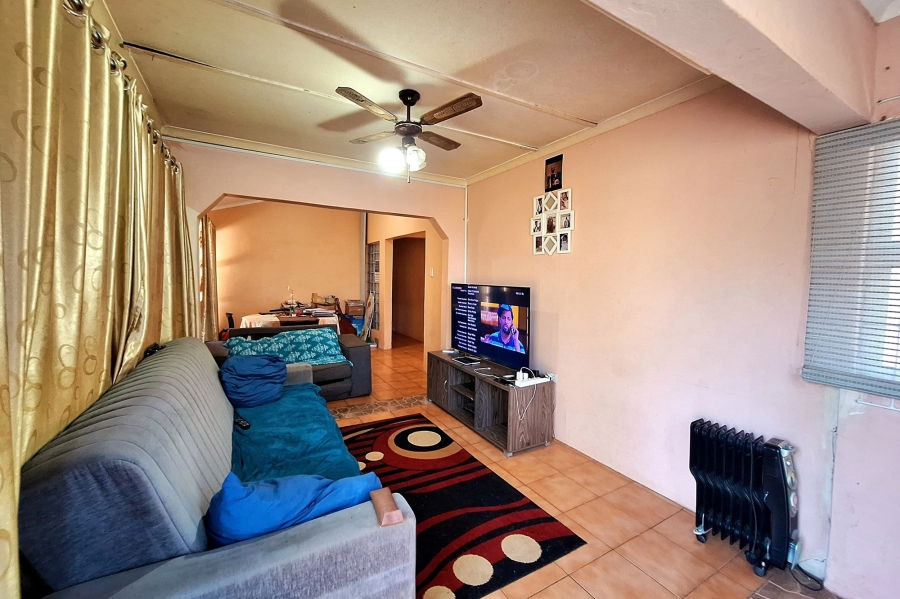 3 Bedroom Property for Sale in Hillgrove KwaZulu-Natal