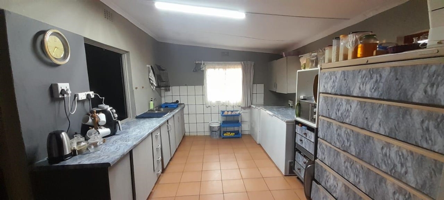 12 Bedroom Property for Sale in Tugela Mouth KwaZulu-Natal