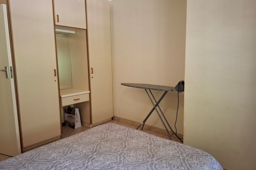 To Let 2 Bedroom Property for Rent in Margate KwaZulu-Natal
