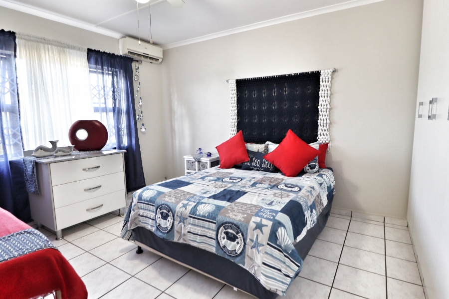 2 Bedroom Property for Sale in Meer En See KwaZulu-Natal