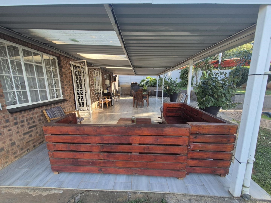 5 Bedroom Property for Sale in Town Hill KwaZulu-Natal