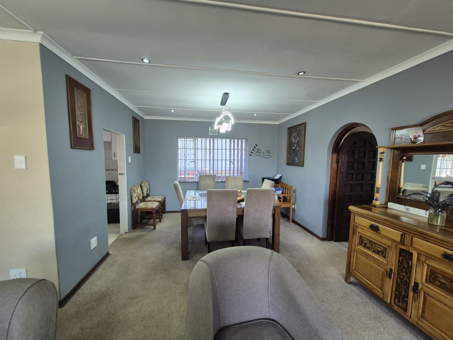 5 Bedroom Property for Sale in Town Hill KwaZulu-Natal