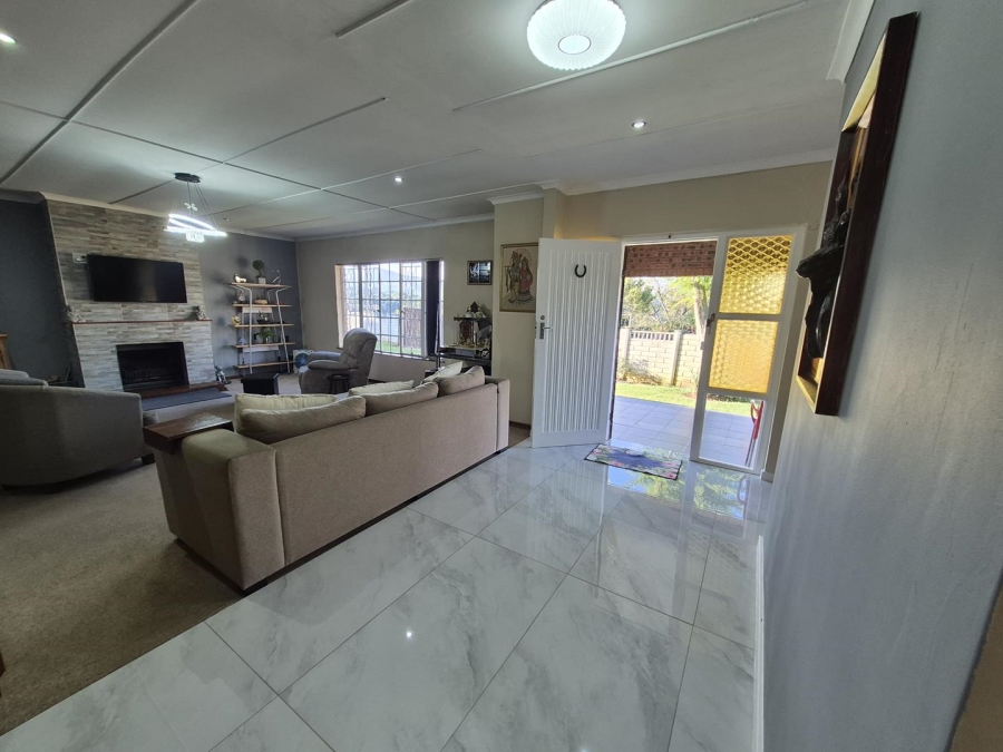 5 Bedroom Property for Sale in Town Hill KwaZulu-Natal