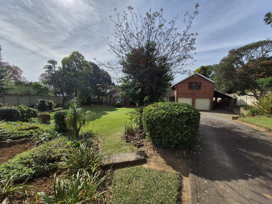 5 Bedroom Property for Sale in Hiltara Park KwaZulu-Natal