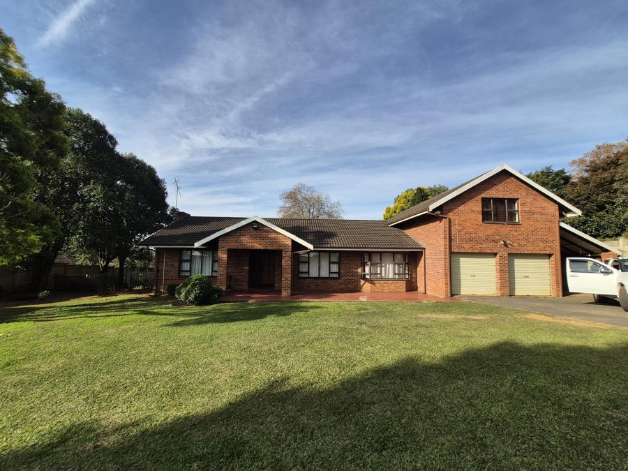 5 Bedroom Property for Sale in Hiltara Park KwaZulu-Natal
