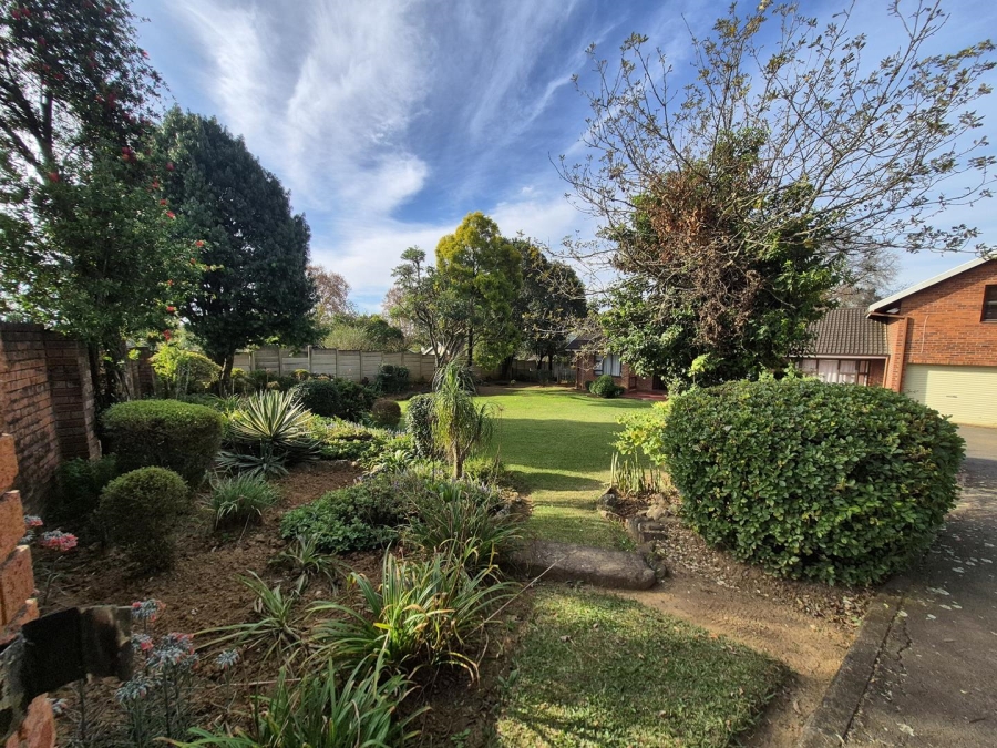 5 Bedroom Property for Sale in Hiltara Park KwaZulu-Natal