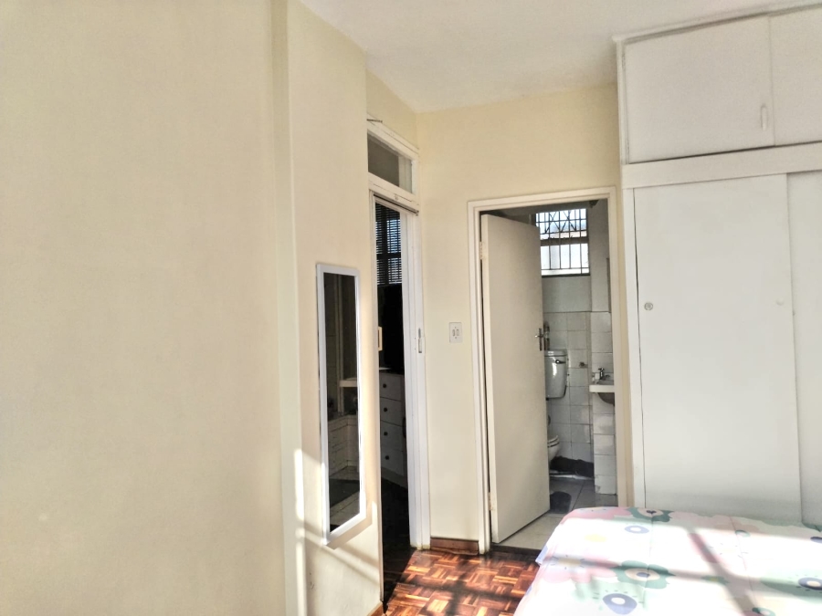To Let 1 Bedroom Property for Rent in Umbilo KwaZulu-Natal