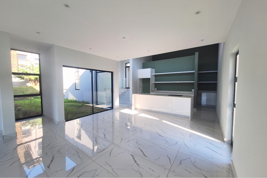 To Let 4 Bedroom Property for Rent in Palm Lakes Estate KwaZulu-Natal