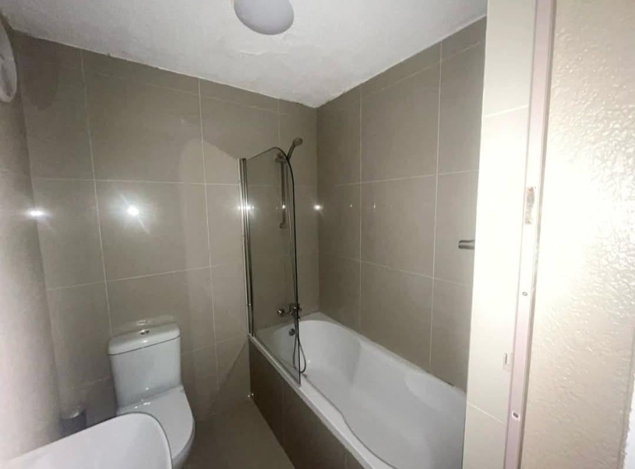 2 Bedroom Property for Sale in Brighton Beach KwaZulu-Natal