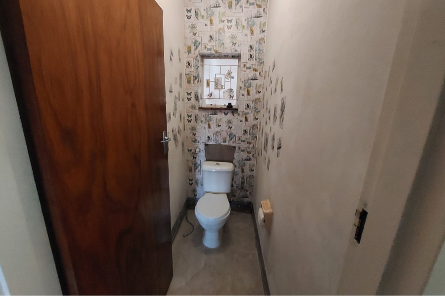 To Let 4 Bedroom Property for Rent in Cleland KwaZulu-Natal