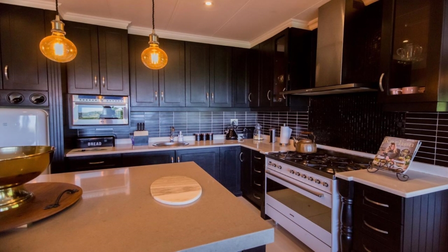 6 Bedroom Property for Sale in Simbithi Eco Estate KwaZulu-Natal
