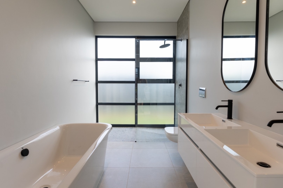 4 Bedroom Property for Sale in Elaleni Coastal Forest Estate KwaZulu-Natal