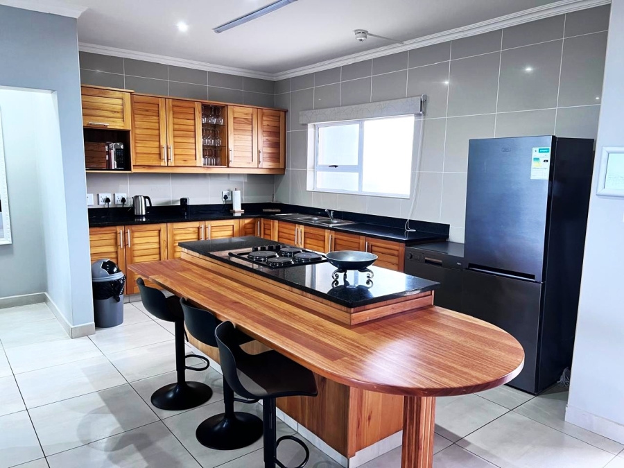 To Let 3 Bedroom Property for Rent in Margate KwaZulu-Natal