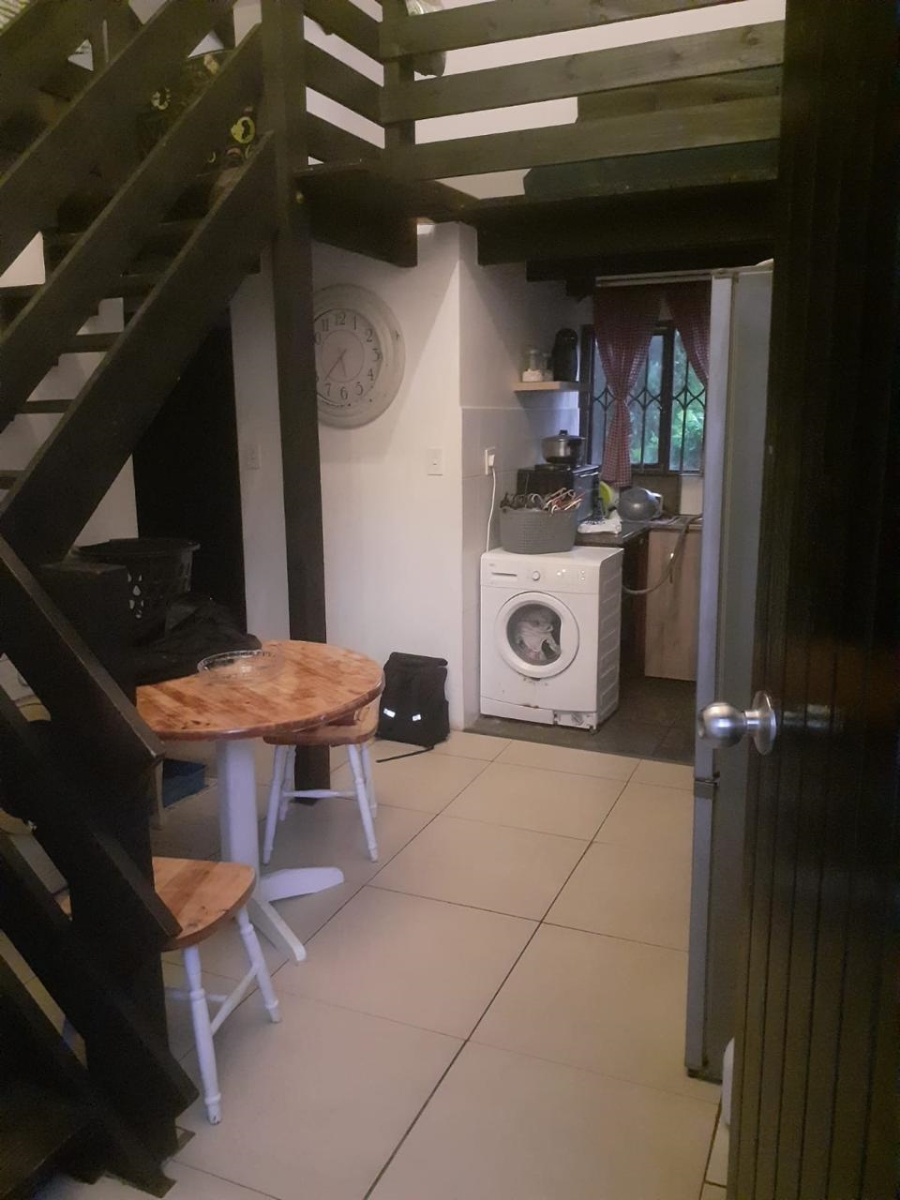 To Let 2 Bedroom Property for Rent in Shelly Beach KwaZulu-Natal