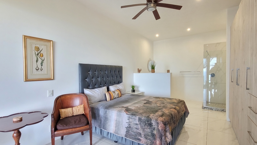 5 Bedroom Property for Sale in Ballito Central KwaZulu-Natal