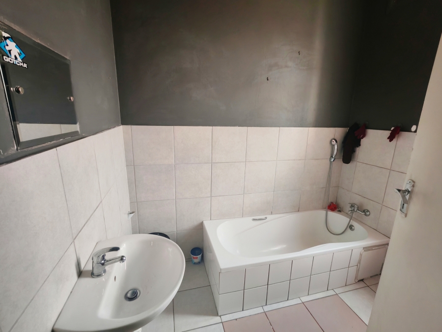 1 Bedroom Property for Sale in Pietermaritzburg Central KwaZulu-Natal