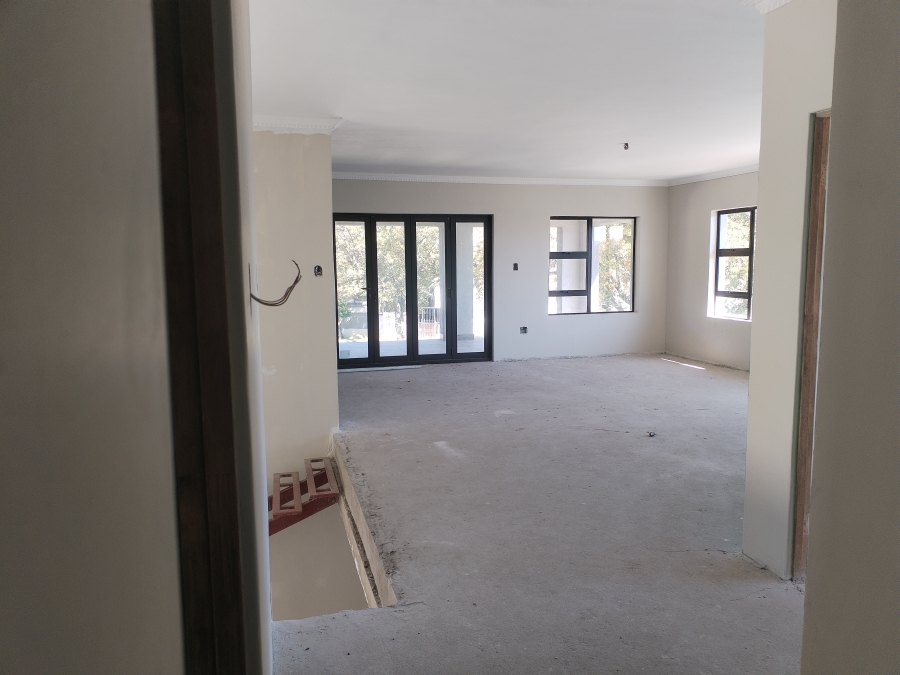 5 Bedroom Property for Sale in Newcastle KwaZulu-Natal