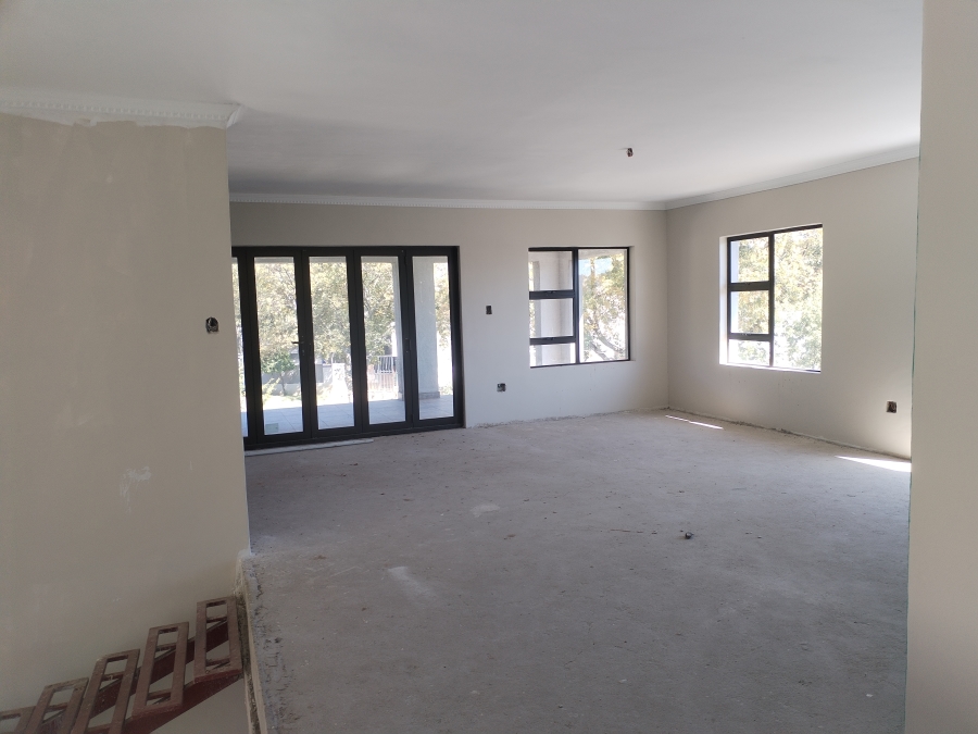 5 Bedroom Property for Sale in Newcastle KwaZulu-Natal