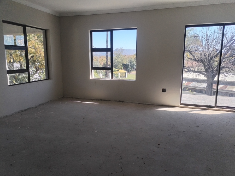 5 Bedroom Property for Sale in Newcastle KwaZulu-Natal